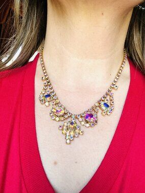 Midcentury Iridescent Rhinestone Vintage Necklace Aurora Borealis with Gold Tone